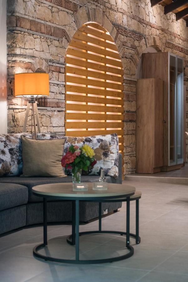 Casa Leone, Cosy Apartment Overlooking The Square Spílion المظهر الخارجي الصورة