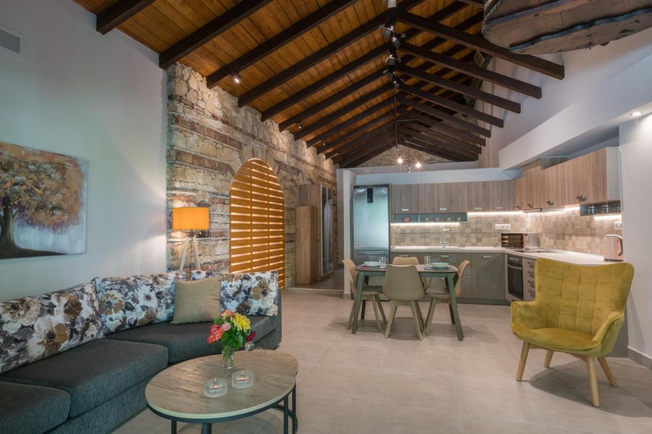 Casa Leone, Cosy Apartment Overlooking The Square Spílion المظهر الخارجي الصورة