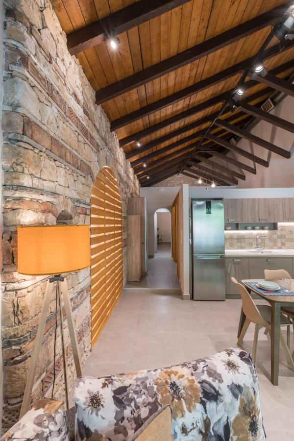 Casa Leone, Cosy Apartment Overlooking The Square Spílion المظهر الخارجي الصورة